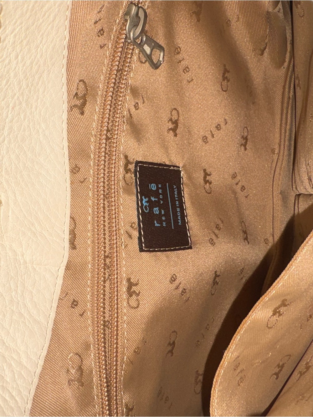Rafē New York Cream Leather Shoulder Bag with Turn-Lock Closure - Picture 3 of 3